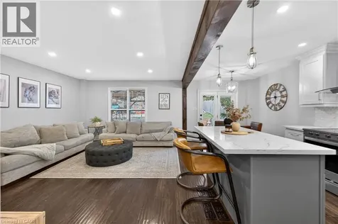 122 Hollybush Drive Hamilton ON L8B 0P1