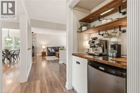 2207 Jester Court Burlington ON L7P 3E8