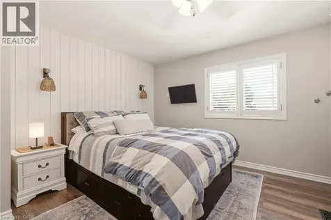 2207 Jester Court Burlington ON L7P 3E8