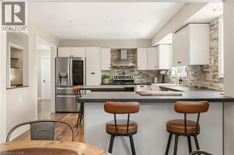 2207 Jester Court Burlington ON L7P 3E8