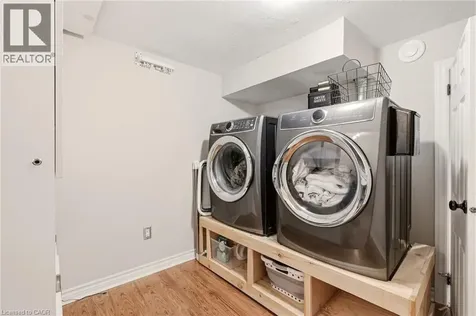 2207 Jester Court Burlington ON L7P 3E8