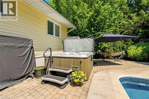 2207 Jester Court Burlington ON L7P 3E8