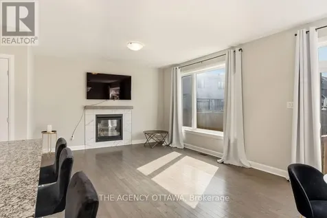 336 Barrett Farm Drive Ottawa ON K1T 0X8