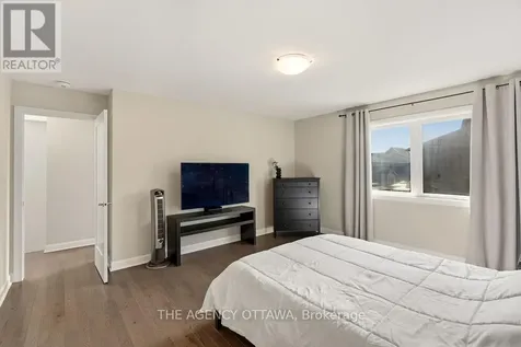 336 Barrett Farm Drive Ottawa ON K1T 0X8