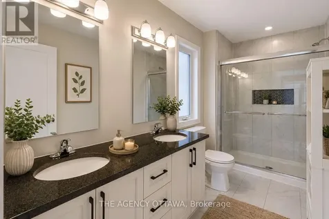336 Barrett Farm Drive Ottawa ON K1T 0X8