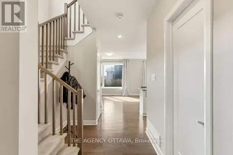 336 Barrett Farm Drive Ottawa ON K1T 0X8