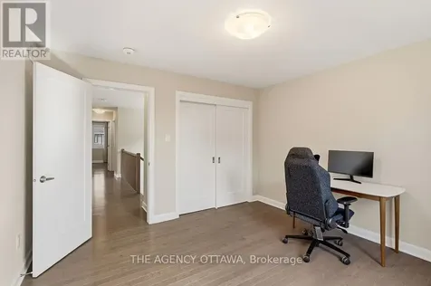 336 Barrett Farm Drive Ottawa ON K1T 0X8