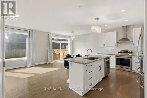 336 Barrett Farm Drive Ottawa ON K1T 0X8