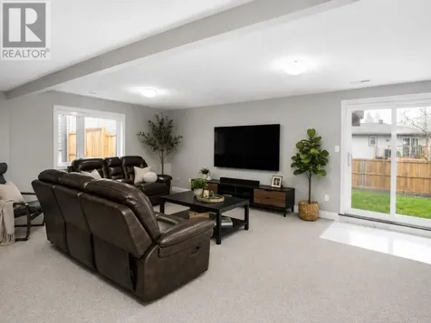 54 Meadowgreen Drive Garson ON P3L 0B1