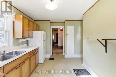 208 Mary Street Brockton ON N0G 2V0