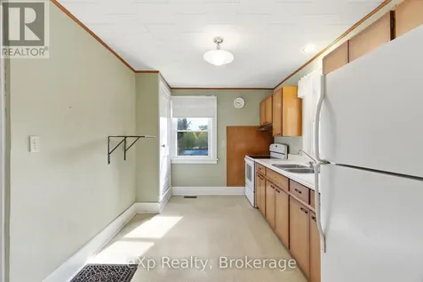 208 Mary Street Brockton ON N0G 2V0