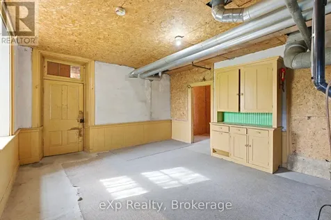 208 Mary Street Brockton ON N0G 2V0