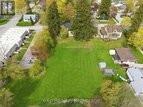 208 Mary Street Brockton ON N0G 2V0