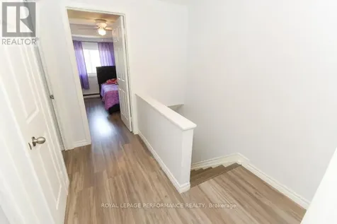 3194 Stockton Drive Ottawa ON K1T 1S1