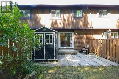 3194 Stockton Drive Ottawa ON K1T 1S1