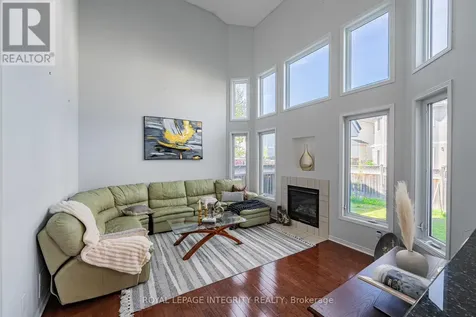 102 Whitestone Drive Ottawa ON K2C 4C5