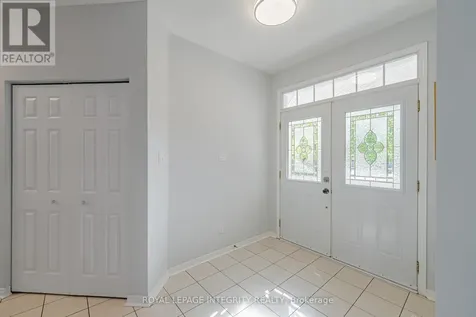 102 Whitestone Drive Ottawa ON K2C 4C5