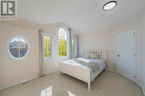 102 Whitestone Drive Ottawa ON K2C 4C5