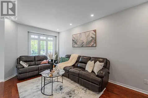 102 Whitestone Drive Ottawa ON K2C 4C5