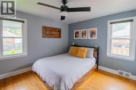 135 Alexandra Avenue Chatham ON N7M 1Y4