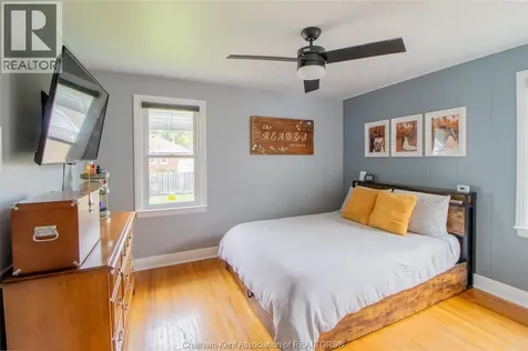135 Alexandra Avenue Chatham ON N7M 1Y4