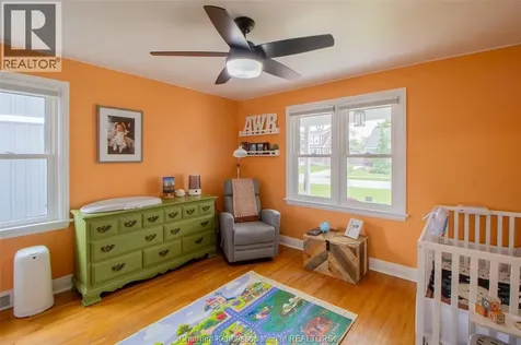 135 Alexandra Avenue Chatham ON N7M 1Y4