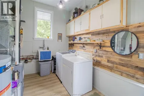 135 Alexandra Avenue Chatham ON N7M 1Y4