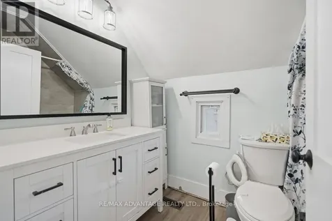 269 Talbot Street East Aylmer ON N5H 1H6