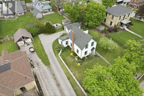 269 Talbot Street East Aylmer ON N5H 1H6