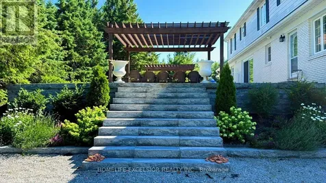 14428 Mccowan Road Whitchurch-stouffville ON L4A 7X5