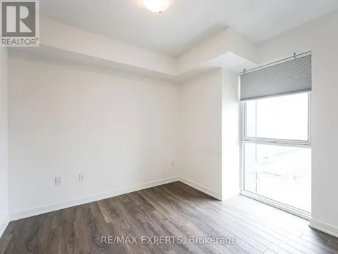 100 Eagle Rock Way Vaughan ON L6A 5B9
