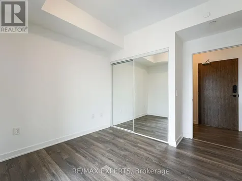 100 Eagle Rock Way Vaughan ON L6A 5B9