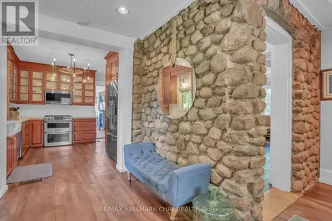 2473 Ronald Road Springwater ON L0L 1Y0
