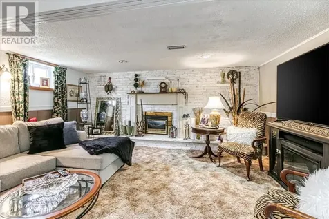 1029 Woodbine Avenue Sudbury ON P3A 5B1