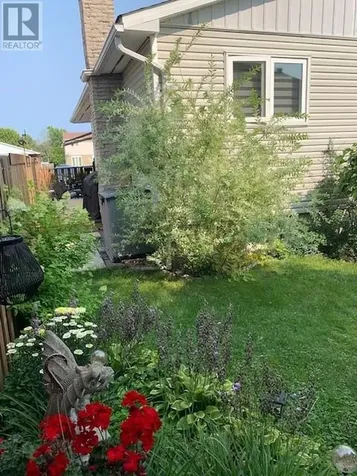 1029 Woodbine Avenue Sudbury ON P3A 5B1