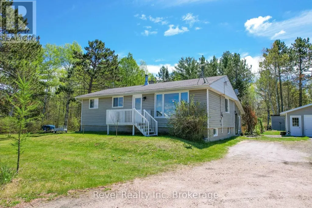 1827 Highway 654 Callander ON P0H 1H0
