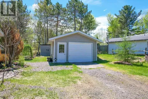 1827 Highway 654 Callander ON P0H 1H0