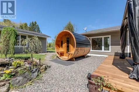1827 Highway 654 Callander ON P0H 1H0