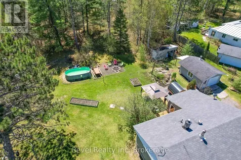 1827 Highway 654 Callander ON P0H 1H0