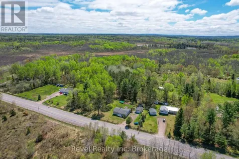 1827 Highway 654 Callander ON P0H 1H0