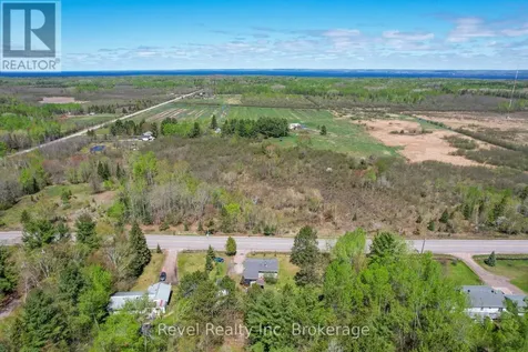 1827 Highway 654 Callander ON P0H 1H0