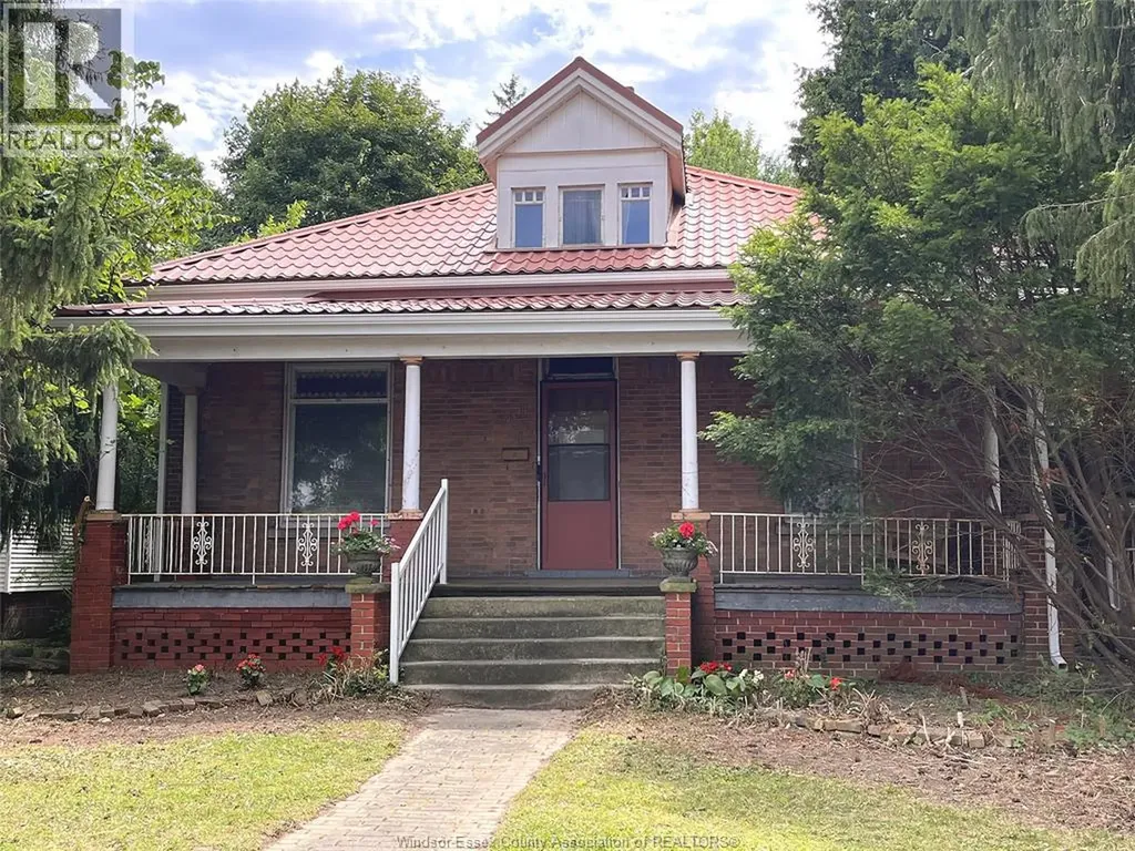 62 Lacroix Street Chatham ON N7M 2T6