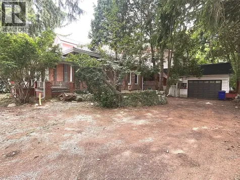 62 Lacroix Street Chatham ON N7M 2T6