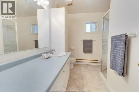 62 Lacroix Street Chatham ON N7M 2T6