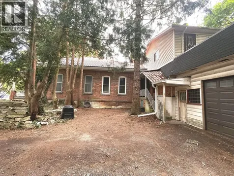 62 Lacroix Street Chatham ON N7M 2T6