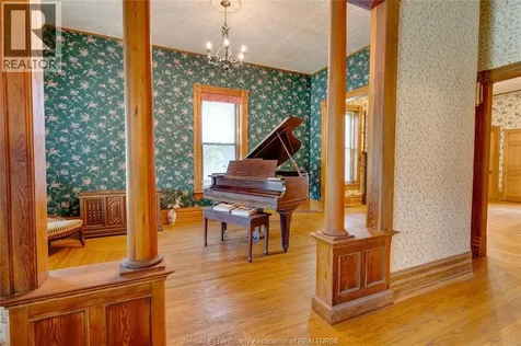 62 Lacroix Street Chatham ON N7M 2T6