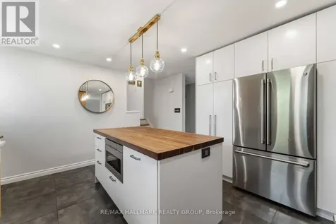 1119 Cameo Drive Ottawa ON K2C 1Y6