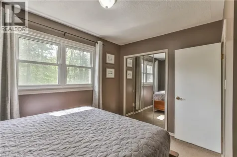 4 Highland Drive Tillsonburg ON N4G 2E9