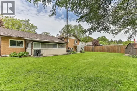 4 Highland Drive Tillsonburg ON N4G 2E9