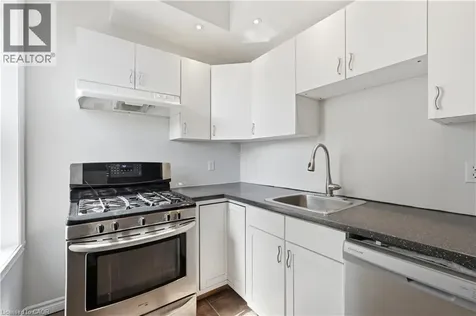 126 Park Street North Hamilton ON L8R 2N3